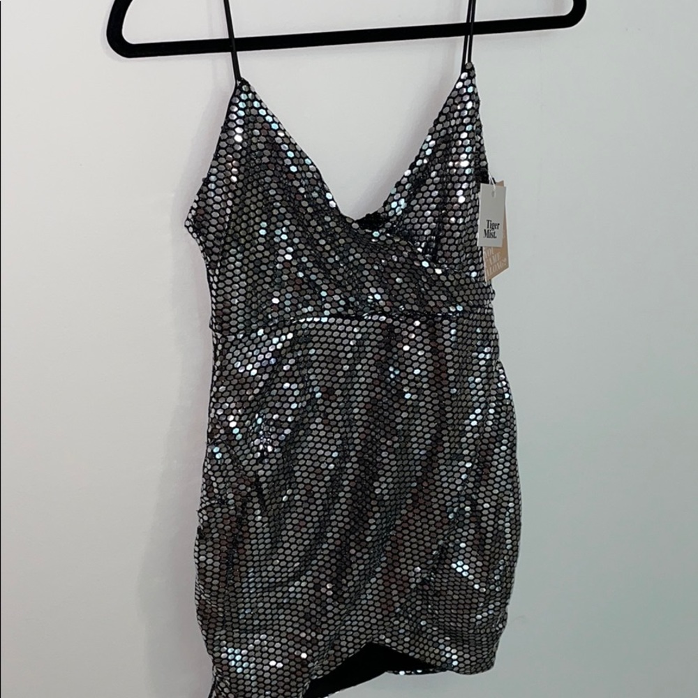 NWT Tiger Mist Sequin Berlin Dress